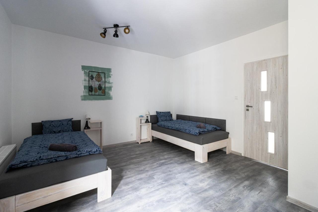 Wszedzie Blisko Apartman Gliwice Kültér fotó