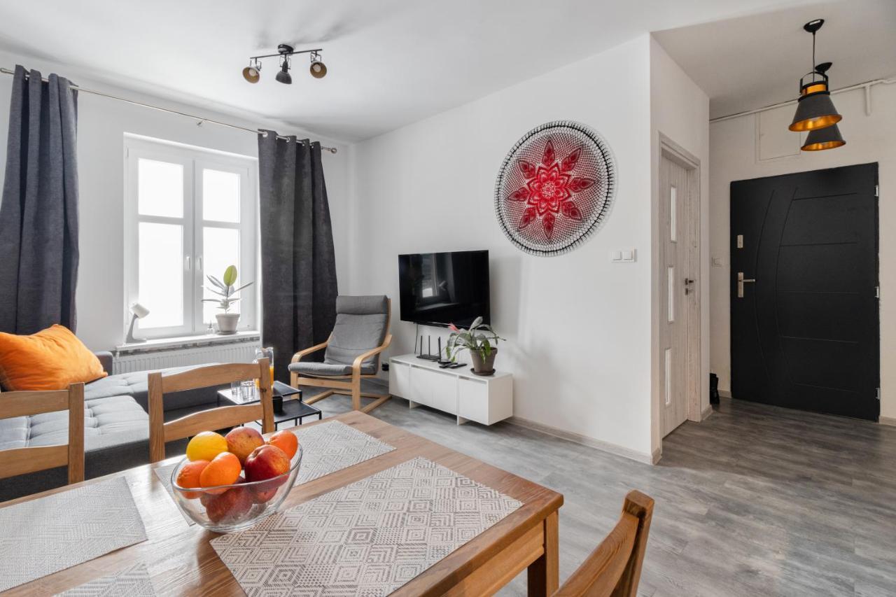Wszedzie Blisko Apartman Gliwice Kültér fotó